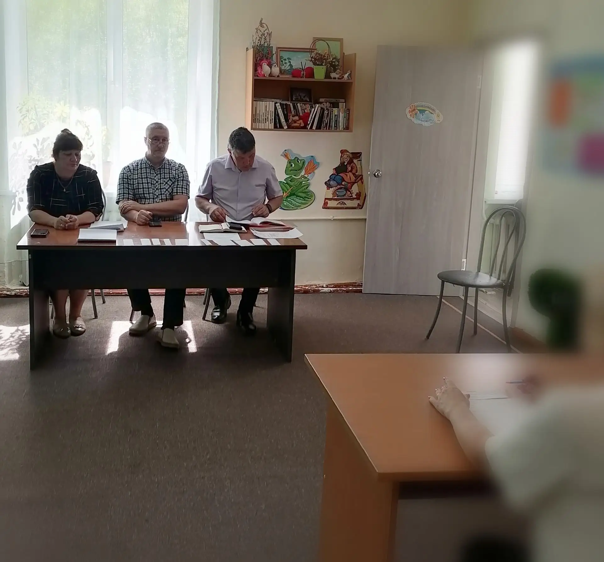 В ГАУ "СРЦН Новолялинского района" подготовка кандидатов в Школе приёмных родителей (ШПР) организова
