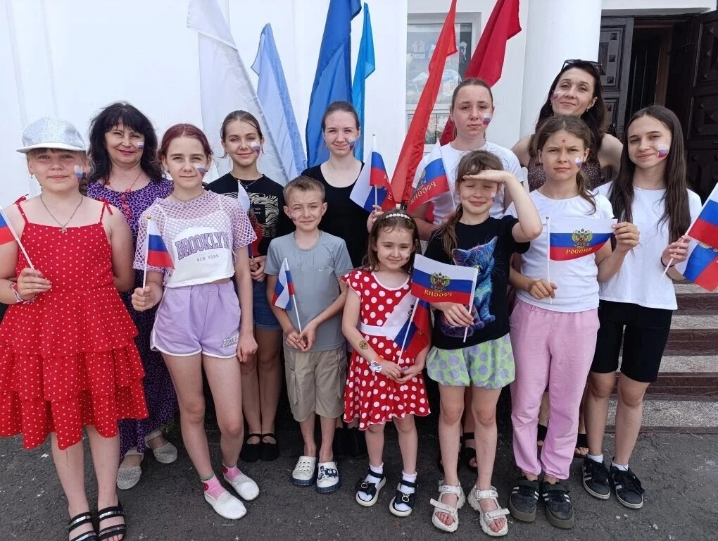 Акция «Российский триколор»
🇷🇺Акция «Российский триколор» стала доброй традицией в честь главного 