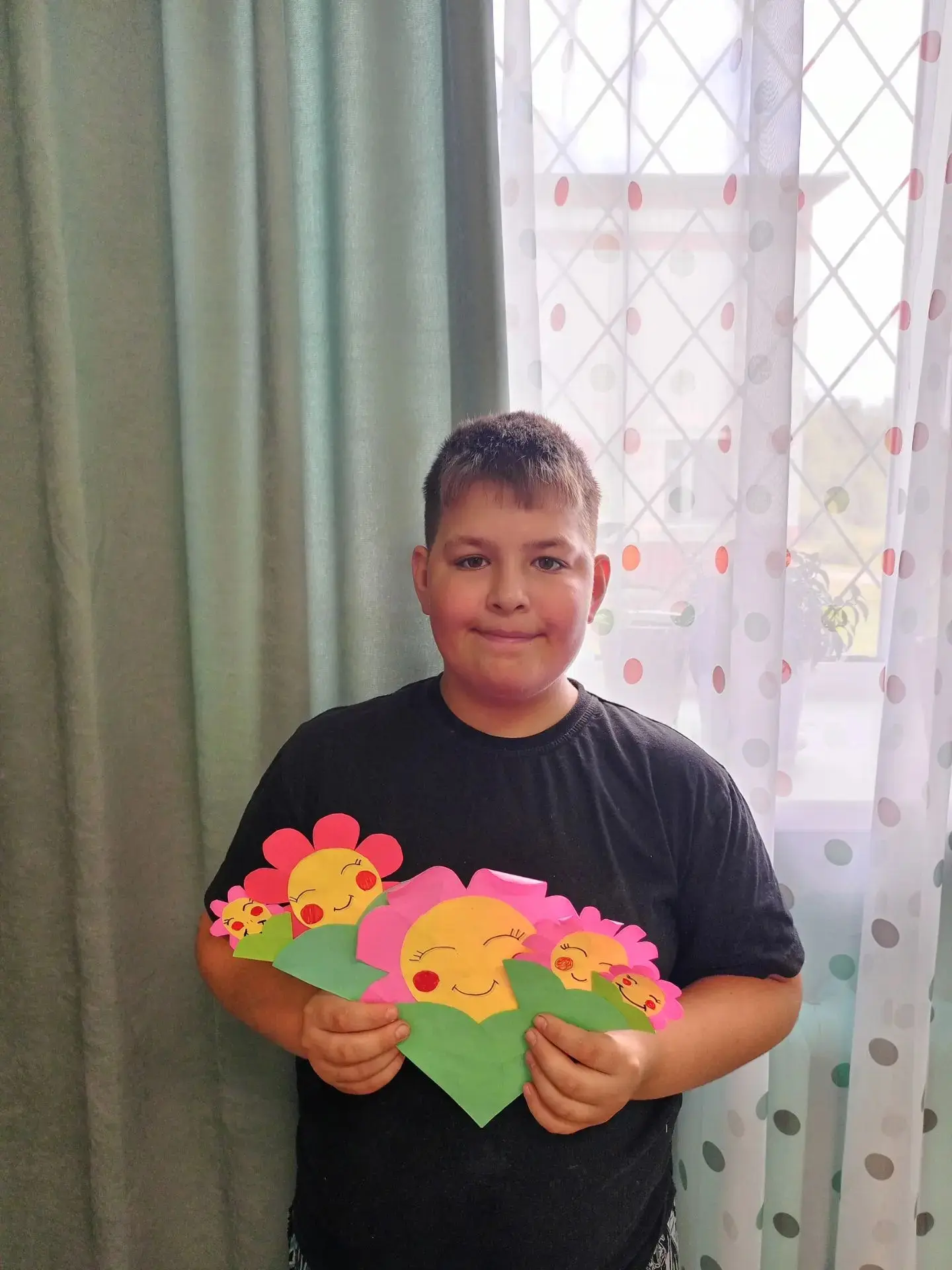 💐Сегодняшнее занятие в нашей творческой мастерской было посвящено созданию бумажных ше...