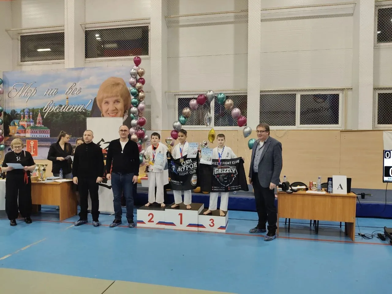 🎉 25 января Семён Титов, ученик 6 "Б" класса, блестяще выступил на VII Межрегиональных соревнованиях