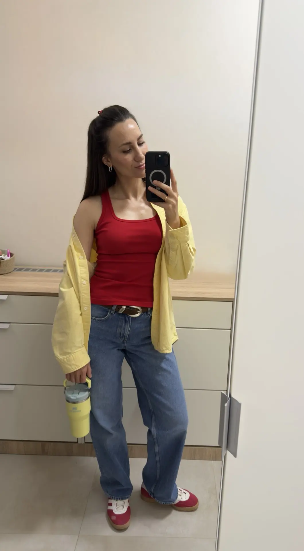 Ну все, весна совсем пришла и настроение носить яркое🩵❤️💛