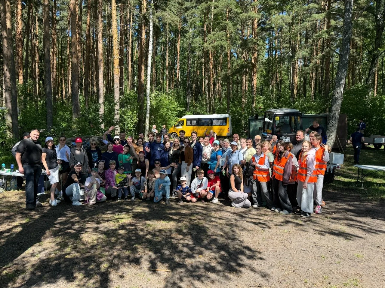 Активистка первичного отделения "Движения первых" нашей школы Алиса К. приняла участие в экологическ
