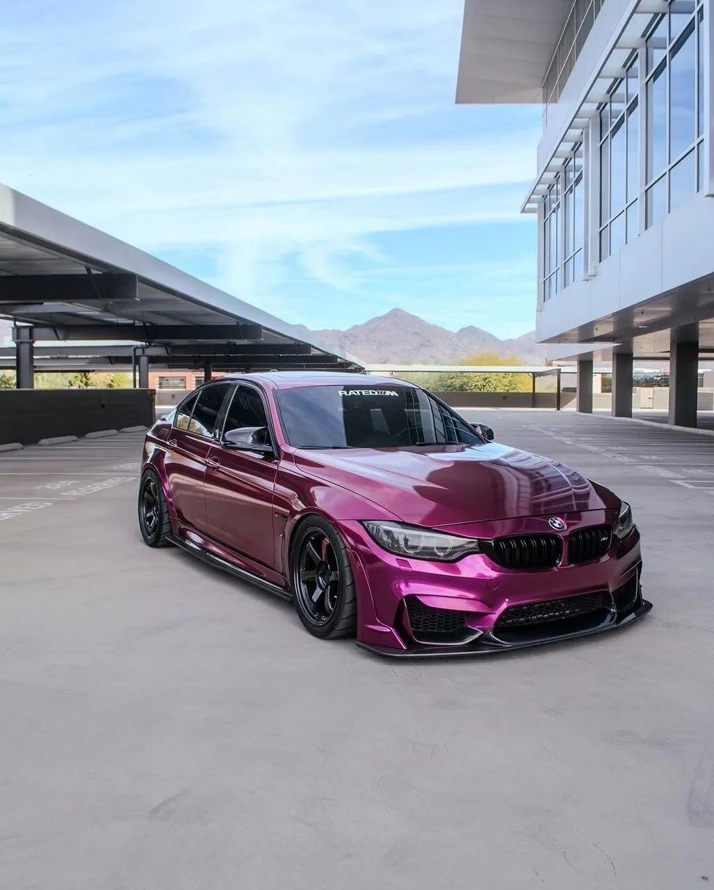 BMW M3 F80 — пятый представитель легендарной серии M3, покоривший мир своим совершенством!

#amg #bm