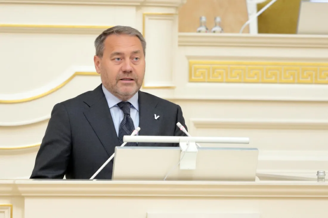 Бельский: петербуржцы сами принимали решение купить билеты на Канье Уэста