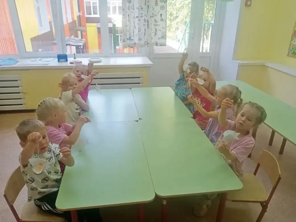 🕊️ День птиц в нашем саду это было весело и звонко!
Сегодня наши маленькие орнитологи превратились 