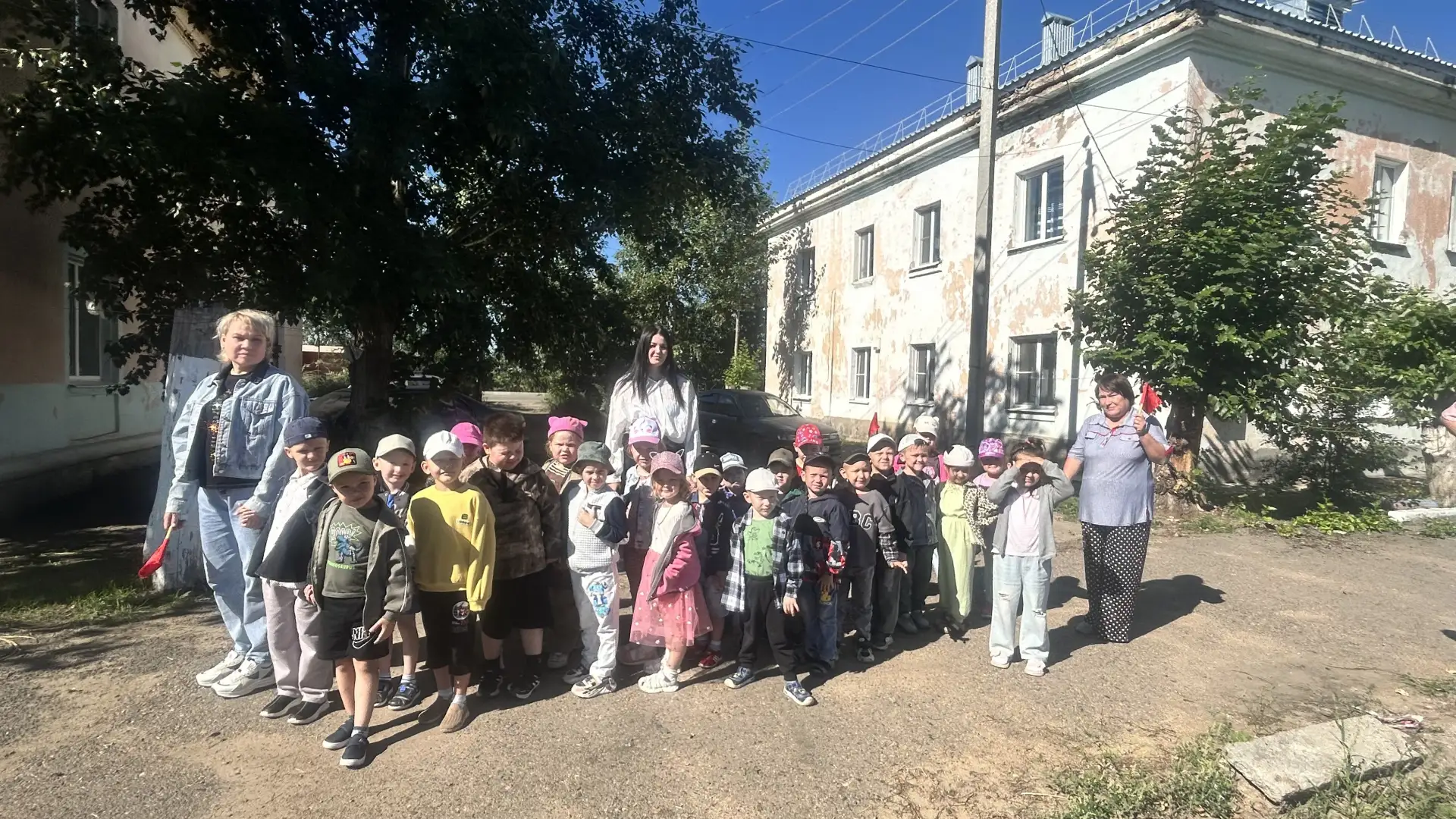 «Целевая экскурсия к пешеходному переходу»