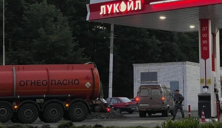 Правоохранителям Кировской области выплатят дополнительные деньги за работу в кризисный период 
 
4 