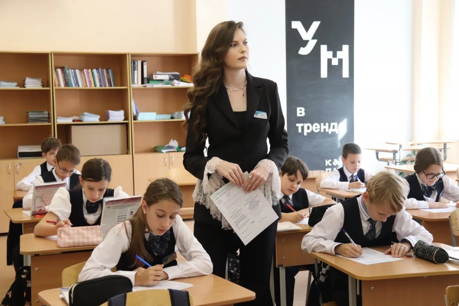 Более 400 молодых педагогов пришли на работу в школы Хабаровского края в этом году