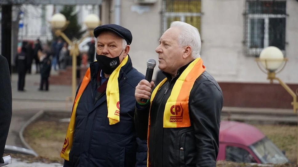Ярославские эсеры обиделись на Анатолия Лисицына, который написал заявление о выходе из партии. Секр