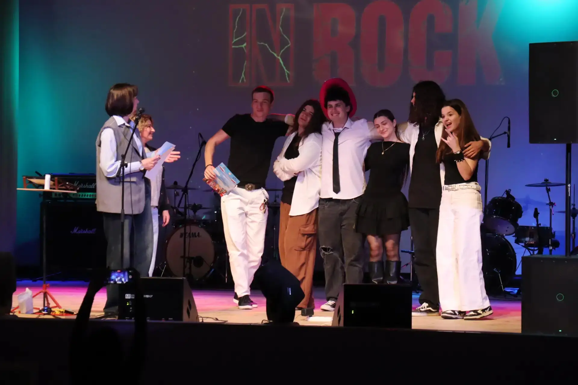 🎸 Рок-драйв «Таманской весны»: в районном ДК прогремел фестиваль «Таманская весна in rock»  В рамках
