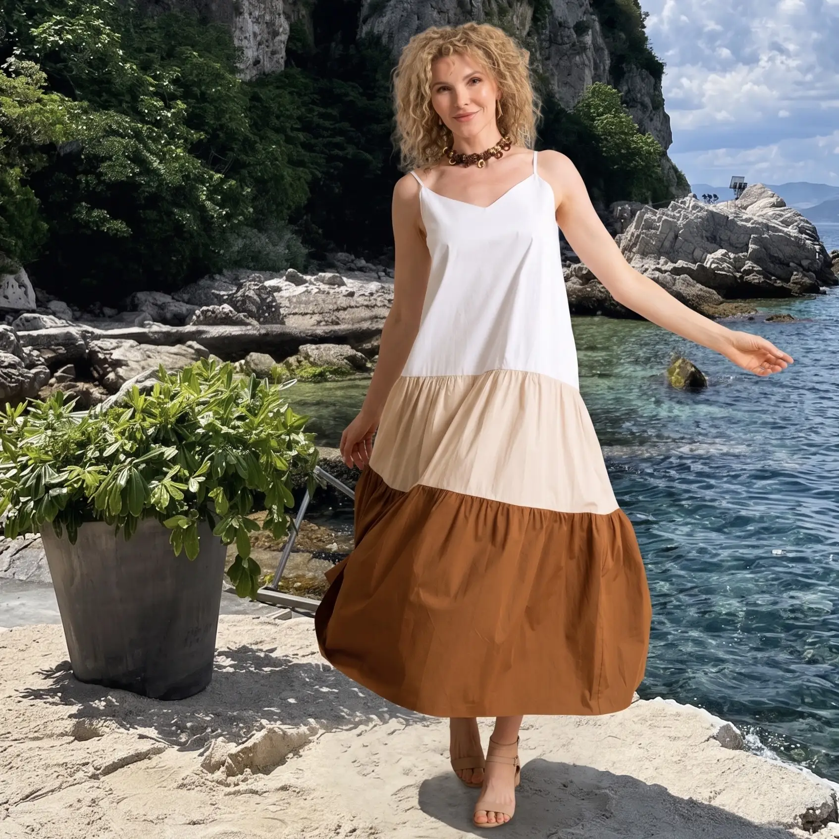 Маршрут выходного дня: сначала в Bonjour за легким  сарафаном и — к воде 🏖️