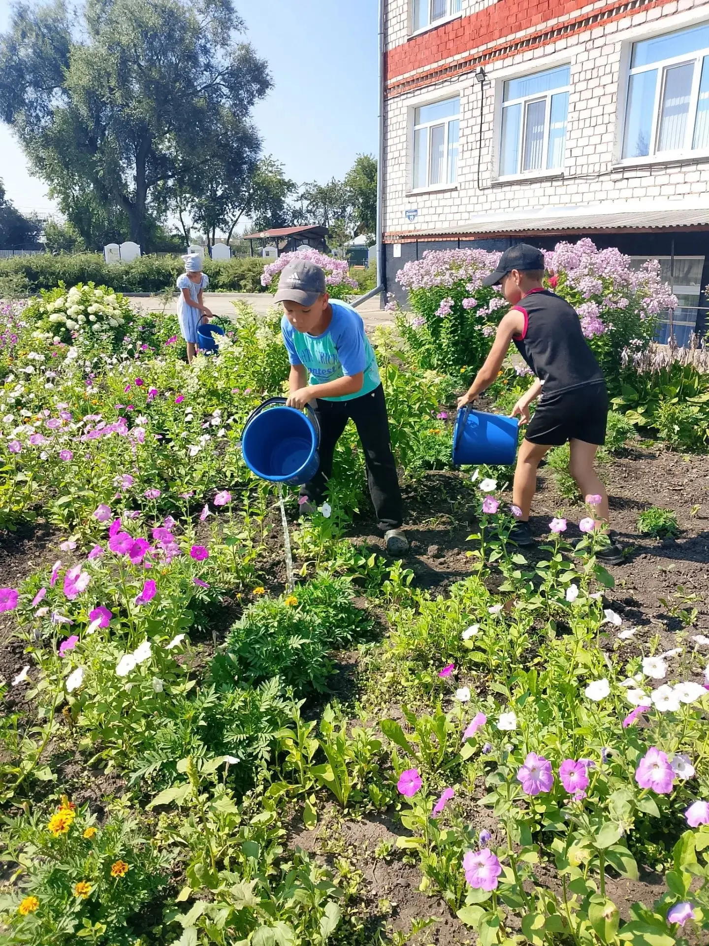 ☀ 6‑й день РВО в Усть‑Туркской школе: жаркий, но очень насыщенный! ☀

День выдался по-настоящему лет