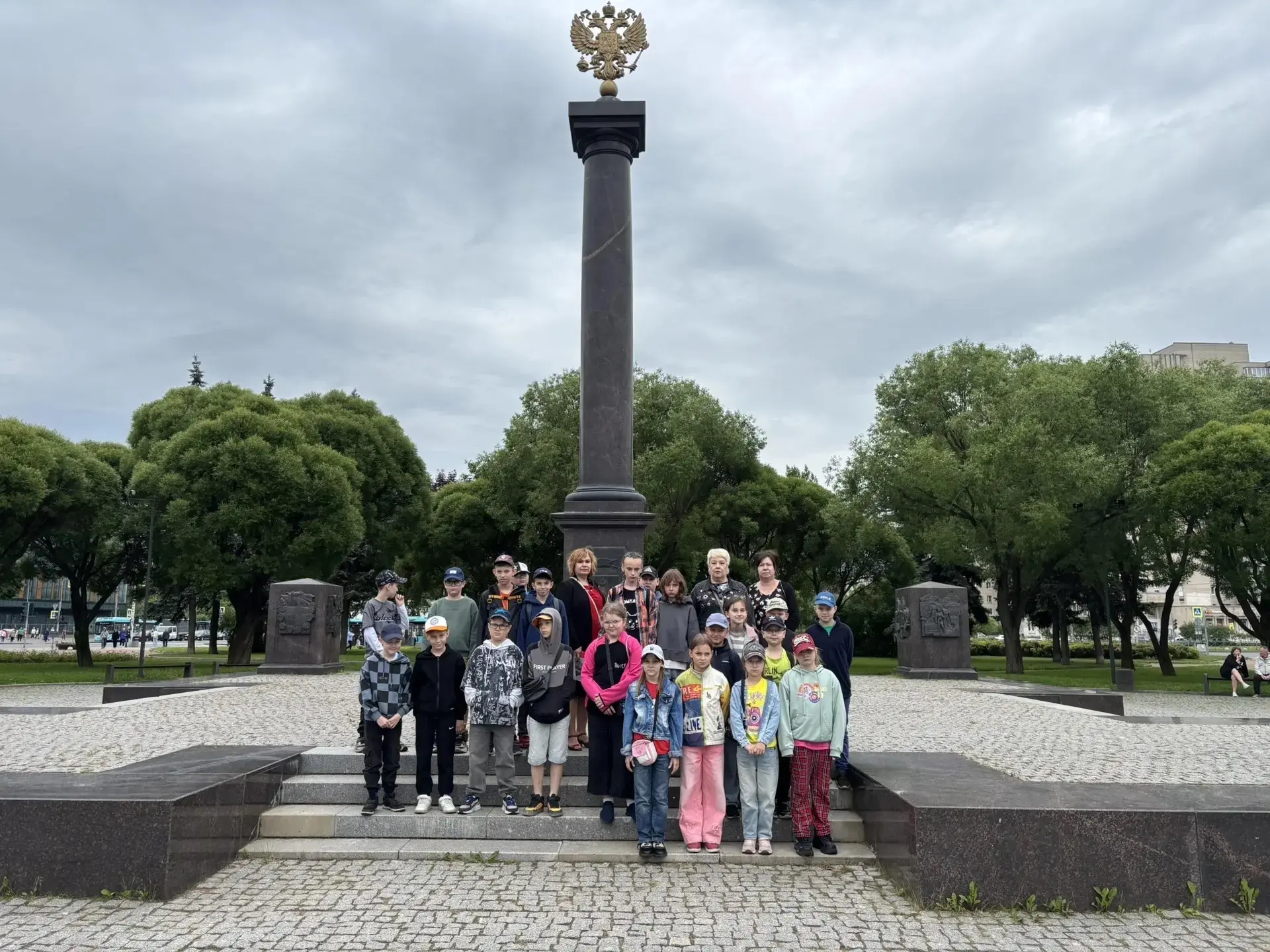 🎗🎗🎗16 июня в сквере «Героев-Ижорцев» в рамках проекта «Связь времен – связь поколений» прошла пат