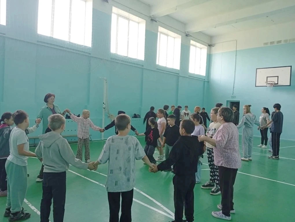 ☀️ Второй день в лагере дневного пребывания: познавательно, активно, безопасно! ☀️

Второй день в на