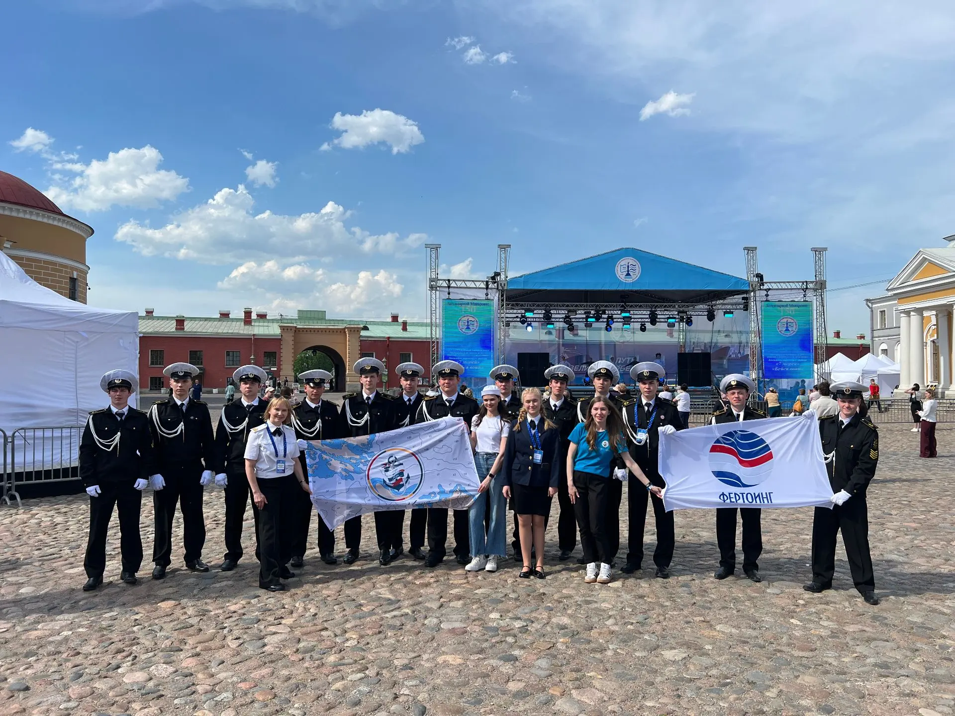 Компания «Фертоинг» и Фонд «Люди моря» приняли участие в праздничных мероприятиях к 150...