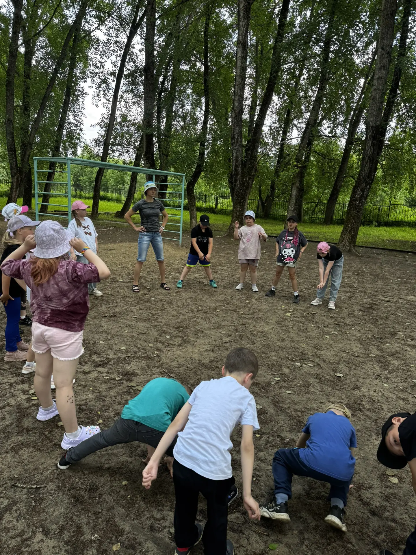 🏃‍♂️⚽️ Спортивный час — новый отряд, новые рекорды! ⚽️🏃‍♂️

Пока один отряд отдыхал, эстафету акти