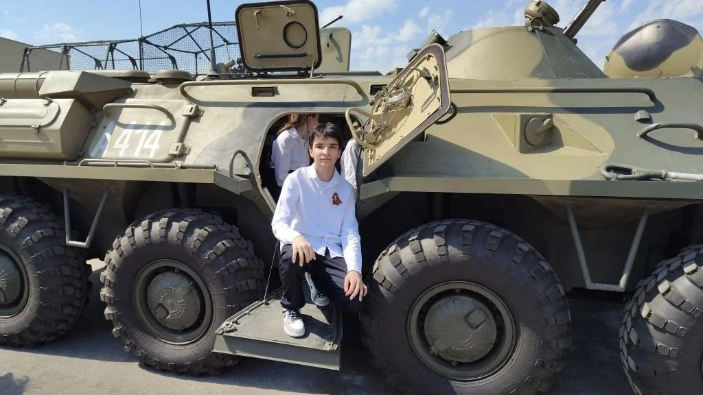 Поздравляем команду «БШЛ - Зарница», ребят из 8-ых классов: Трунова Егора, Кудинова Илью, Хизриева Х