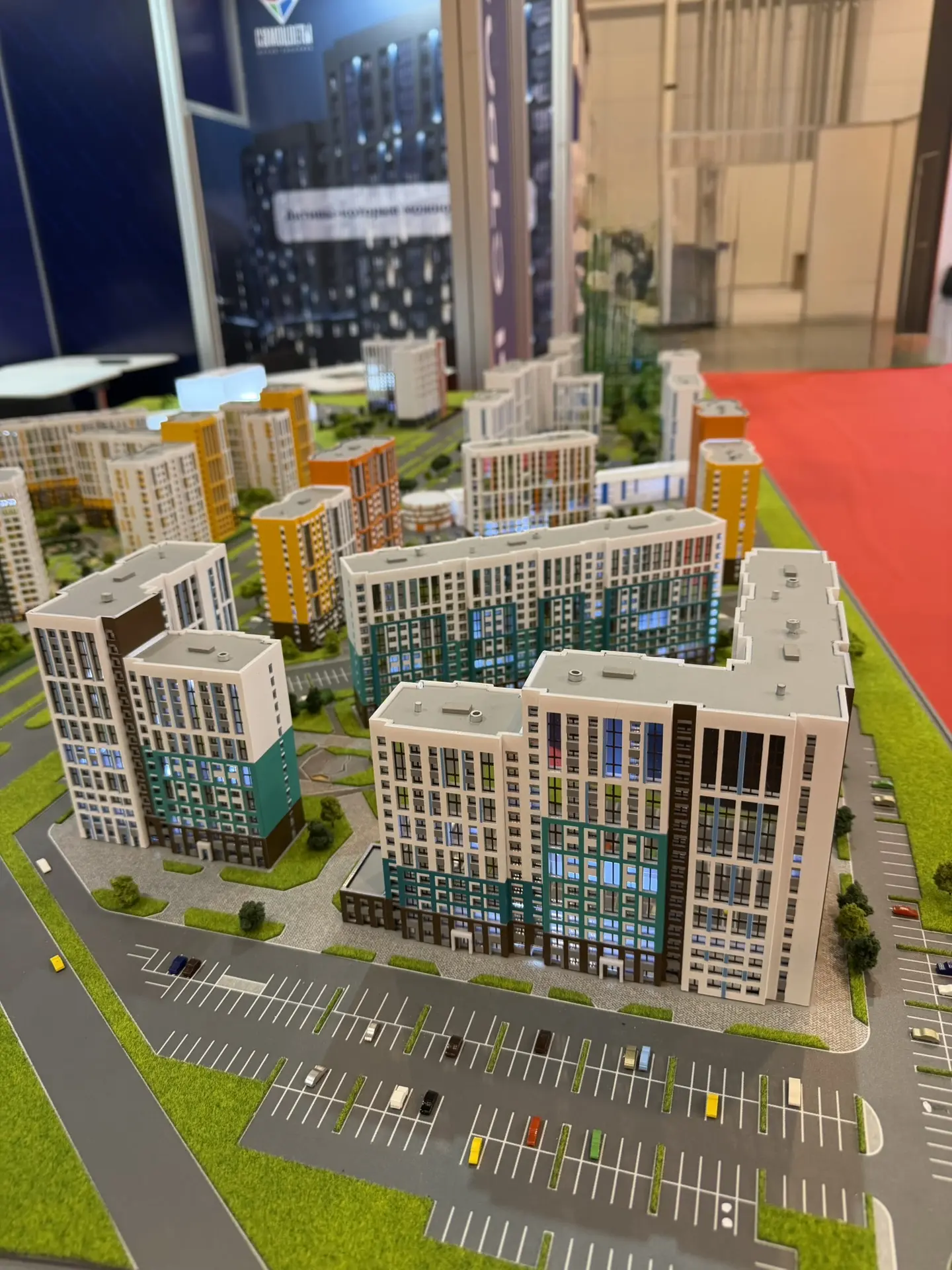 🏗️ Пока одни считают, что капремонт — это только про трубы и кровли, мы доказываем обр...