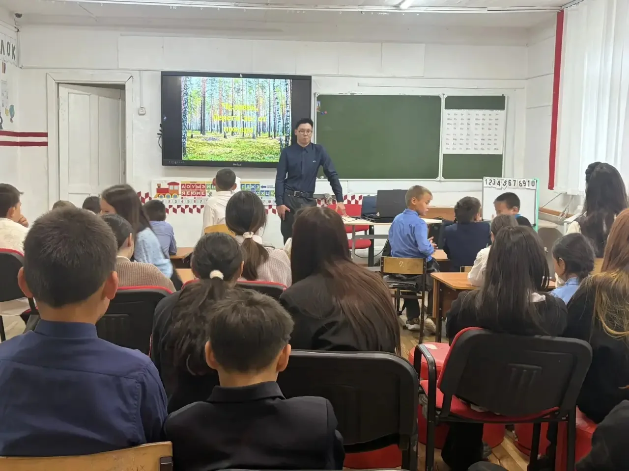 ✅В школах нашего района прошли важные 15-минутки безопасности, посвященные профилактике...