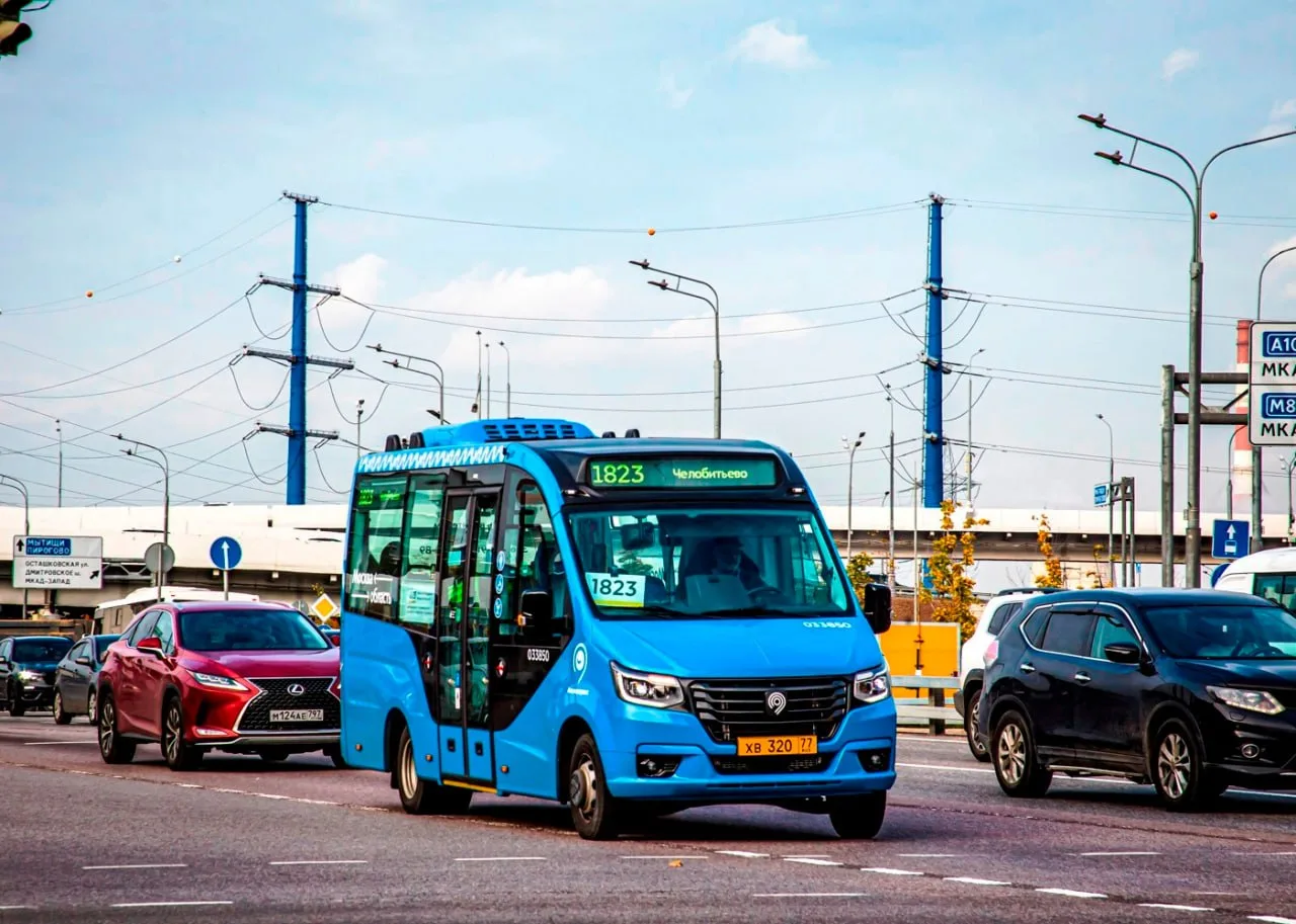 Вот такой симпатичный автобус курсирует по новому маршруту 1823 Медведково-Челобитьево 🚌