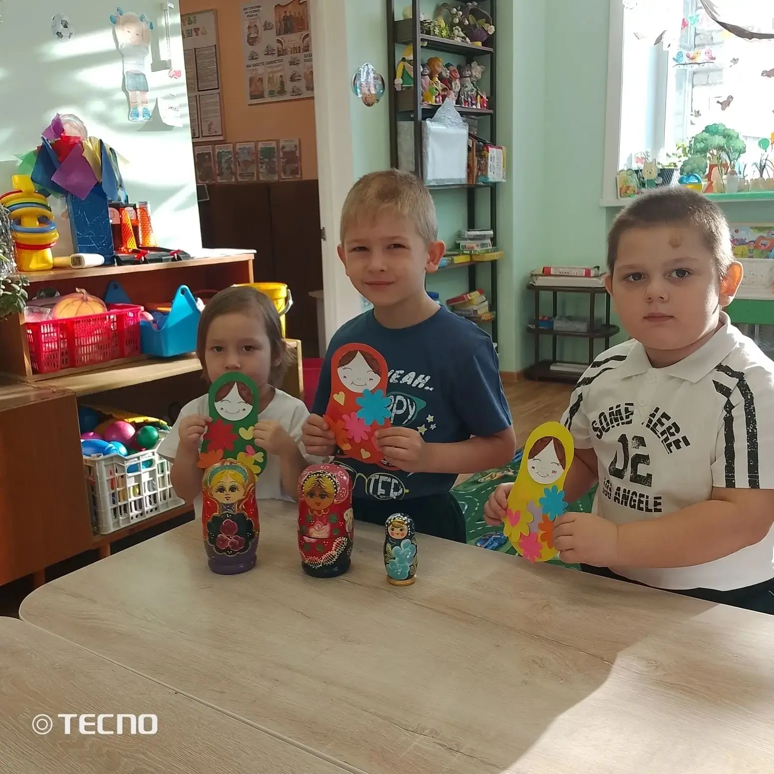 Во 2 младшей Б группе прошло творческое занятие — аппликация «Матрёшка»!