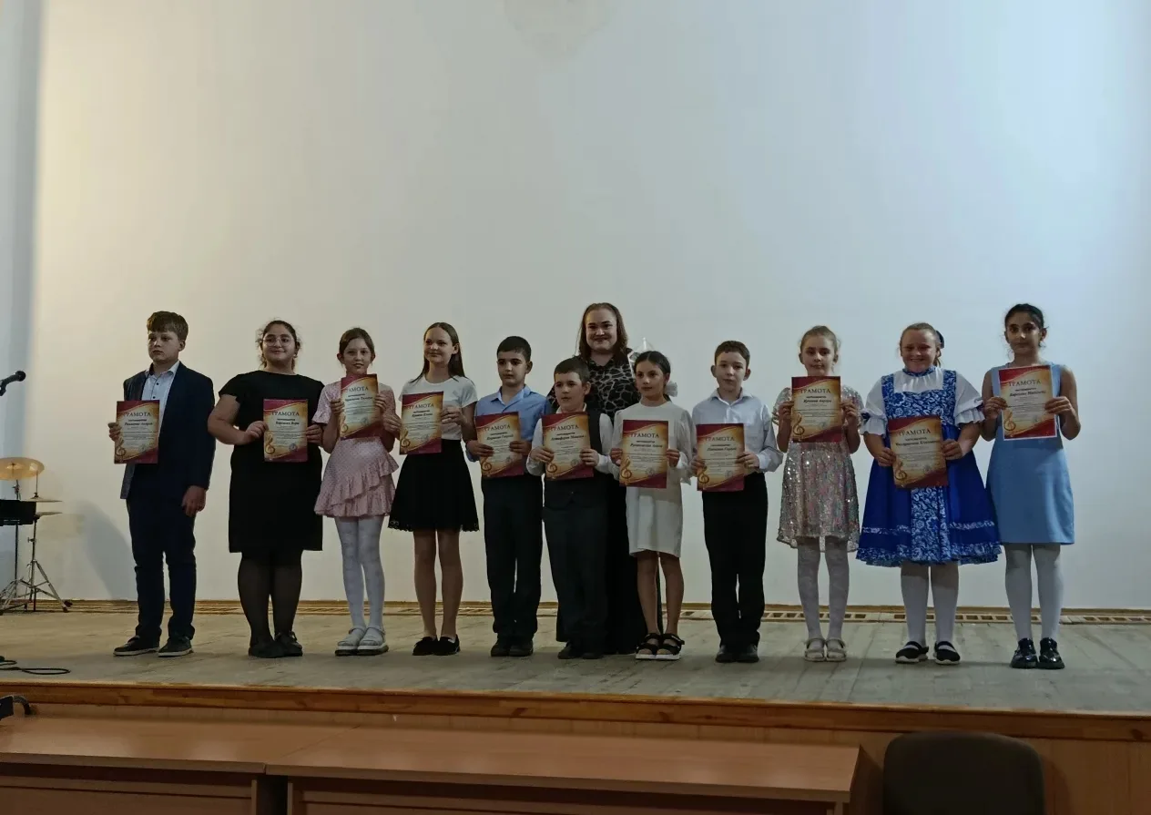 🎶 Отчётный концерт отделения «Хоровое и сольное пение» класса преподавателя М. В. Шкуро