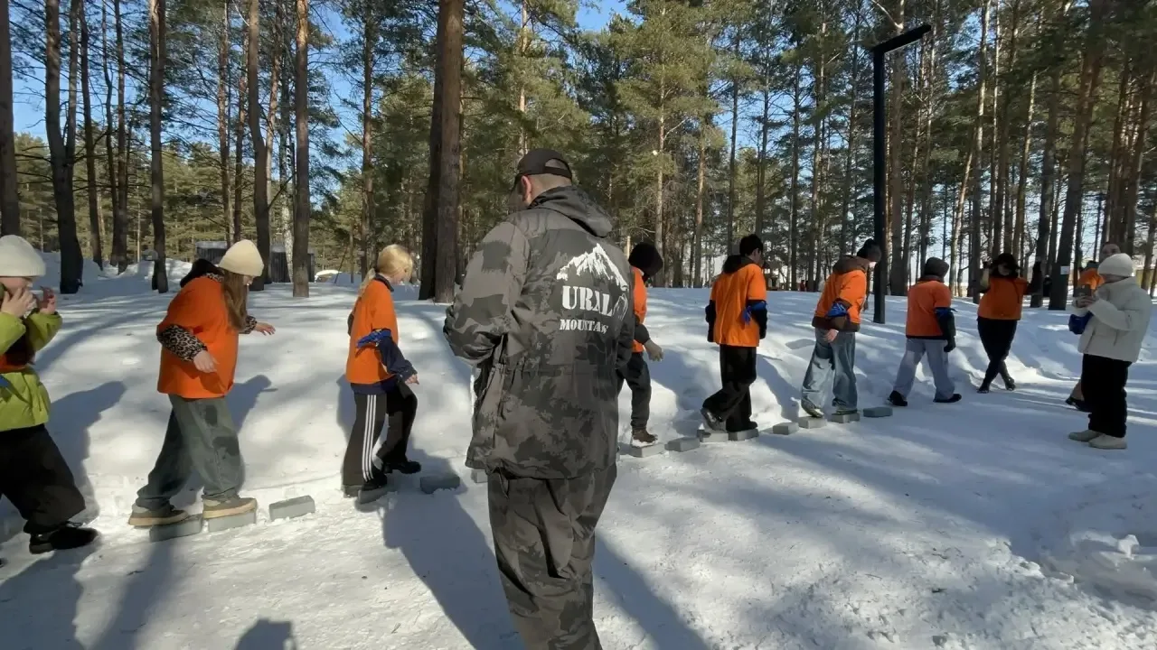 Семейная Зарница 2.0: время для приключений и творчества!   Сегодня  лицеисты 5-8 классов отправилис