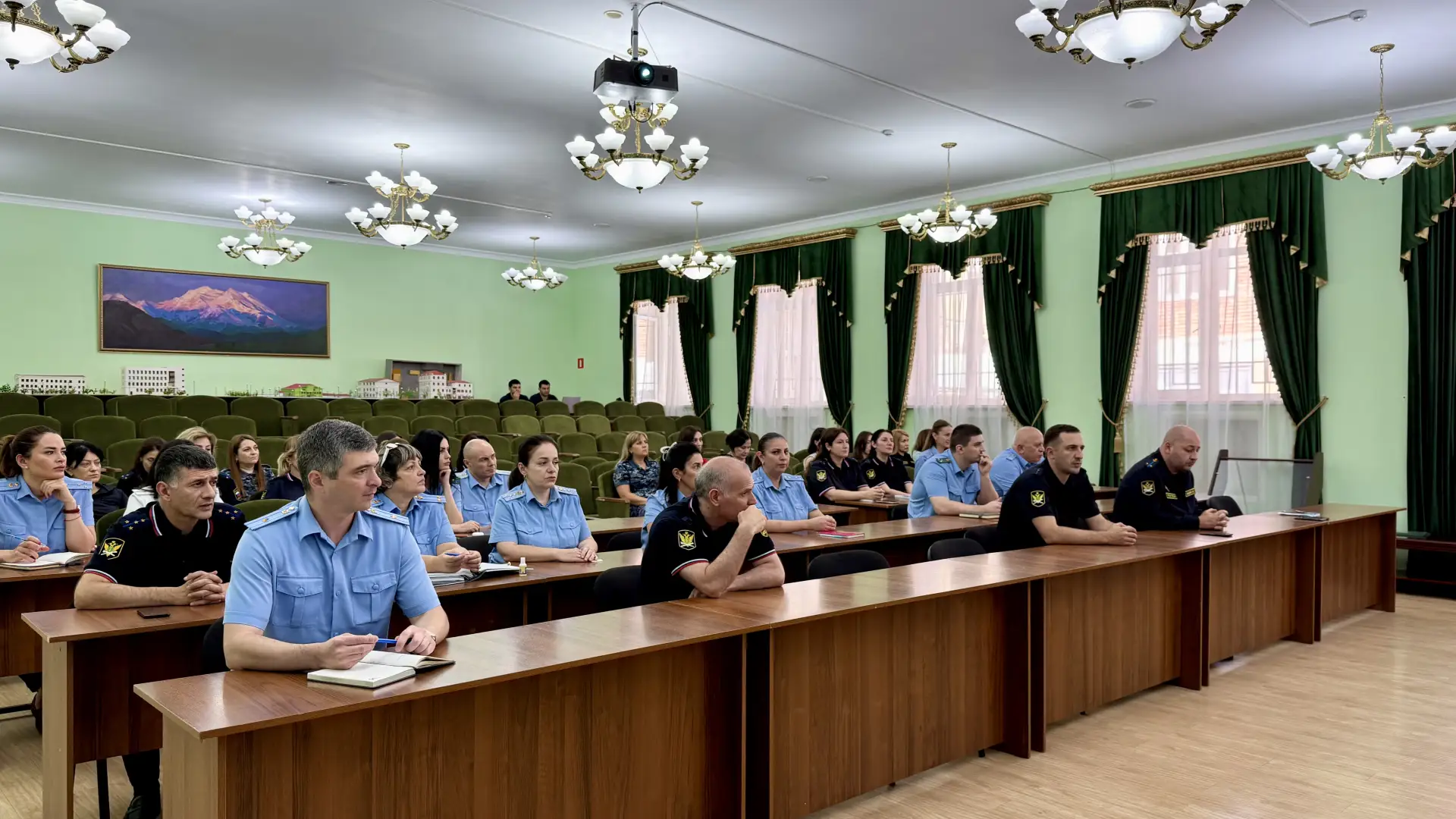 Сотрудники УФССП России по РСО – Алания прослушали информационную лекцию о предстоящих ...