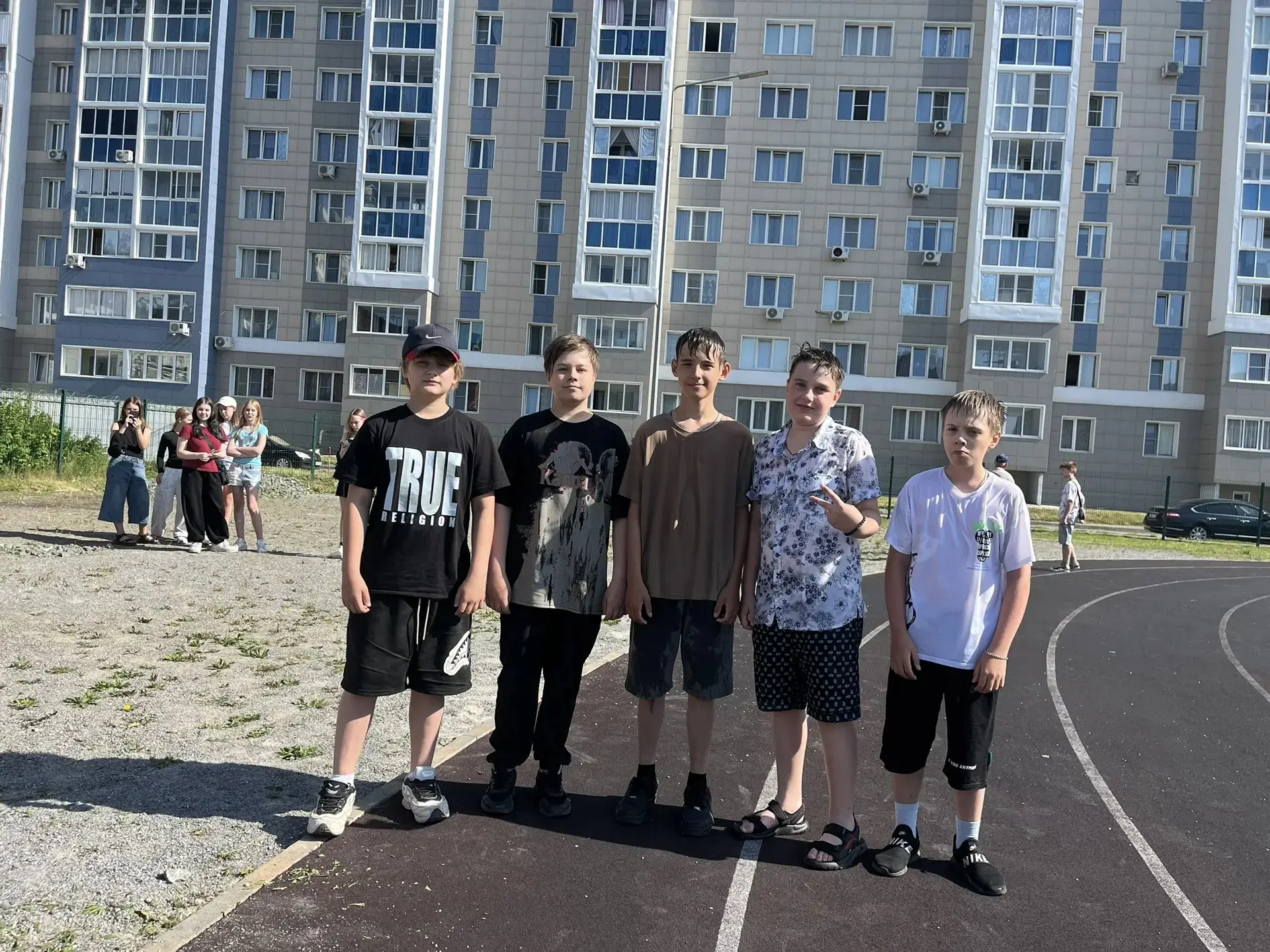Друзья, делимся нашими буднями из профильной смены! ☀️

Сегодняшний день снова был насыщен событиями