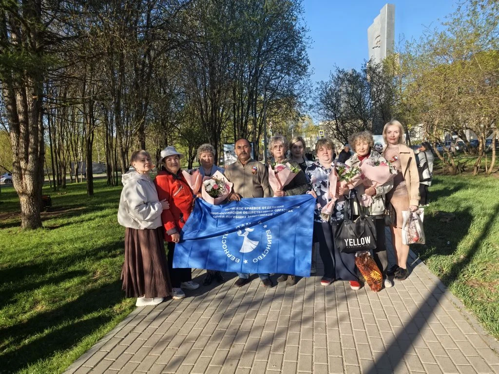 🇷🇺🔥🌟Вчера в Парке Победы состоялось торжественное мероприятие, посвященное обновлению Аллеи Славы Ге