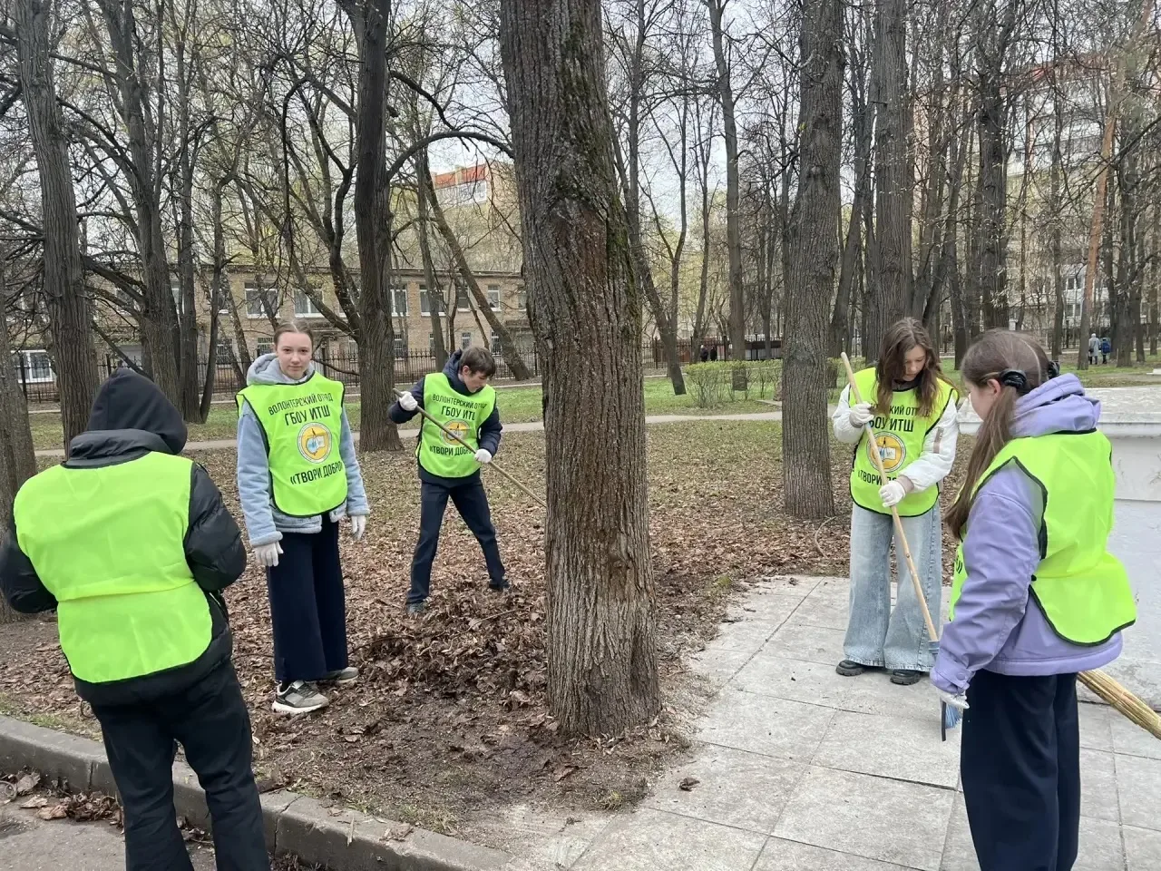 🇷🇺 ВОЛОНТЕРСКИЙ ОТРЯД ИТШ «ТВОРИ ДОБРО» ПРИНЯЛ УЧАСТИЕ В МЕМОРИАЛЬНО-ПАТРОНАТНОЙ АКЦИИ!   Мероприяти
