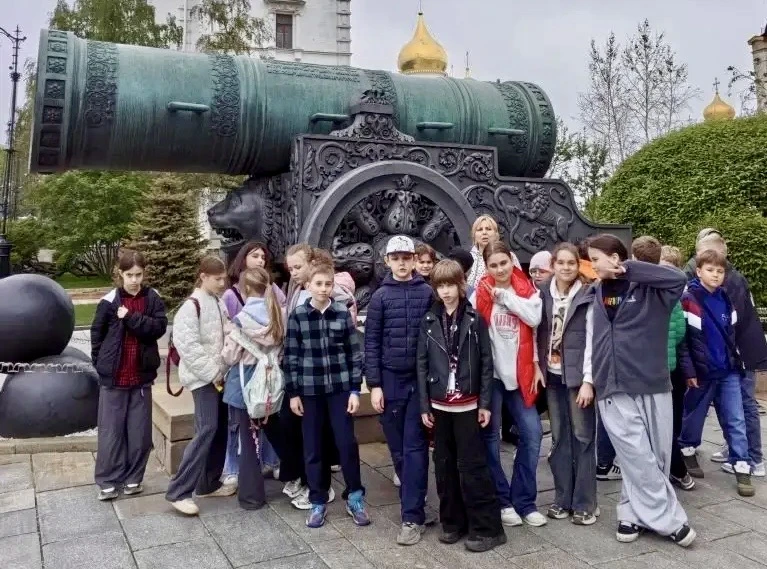 Оружейная палата 🎖️  👣 Вчера ученики 4 класса «Б» вместе с классным руководителем Светланой Борисовн