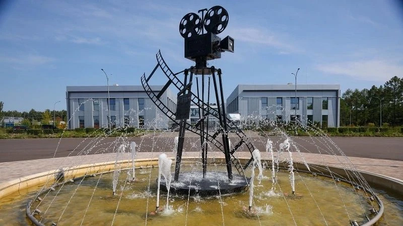 Съемки в мегаполисе больше не требуют месяцев согласований и многомиллионных бюджетов н...