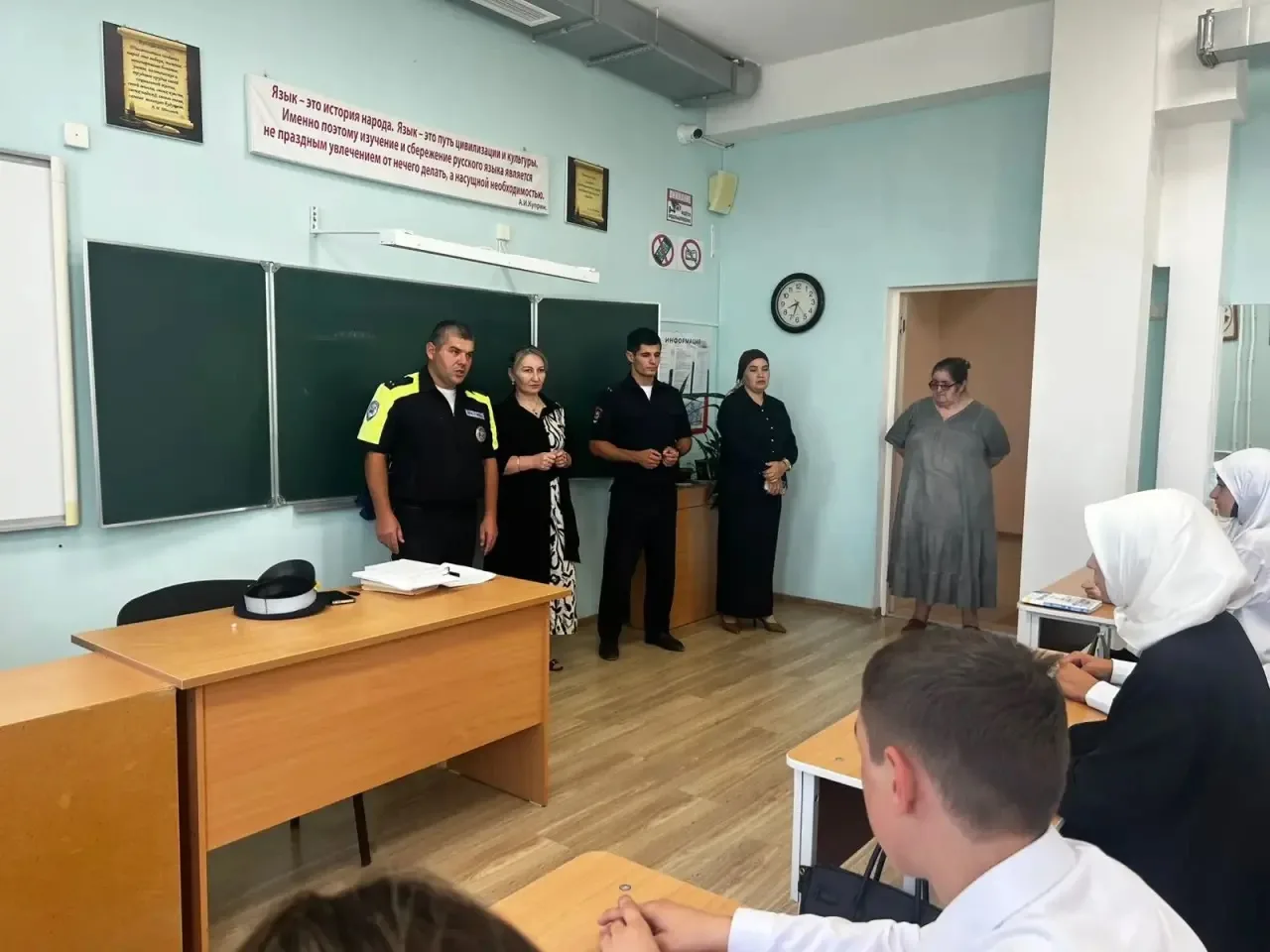В МКОУ «Алмалинская СОШ им. И.И. Исламова» прошла профилактическая беседа с учащимися 9...