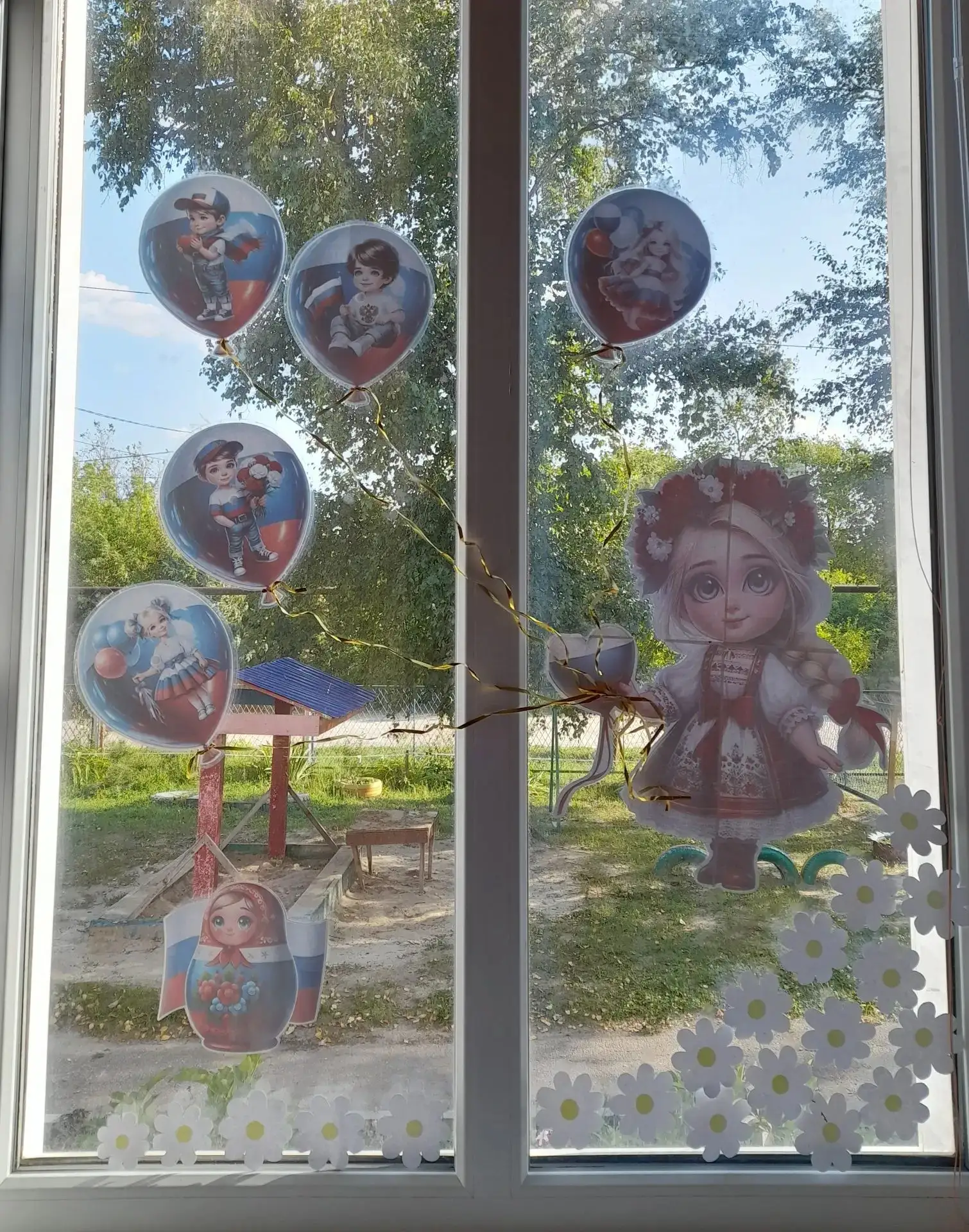"Флаг в каждом доме" - под таким названием в детском саду с 17 по 21 августа прошла Все...