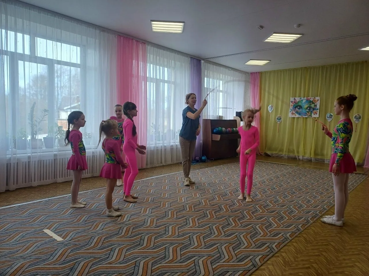 ✨ Волшебный день: художественная гимнастика в гостях у малышей! ✨