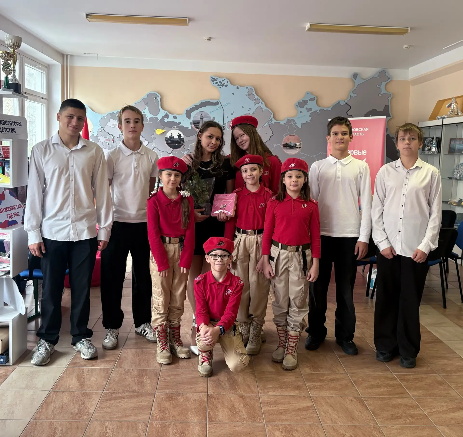 🎉 Поздравляем командира юнармейского отряда «Пламя» Болгову Надежду с днём рождения! С...