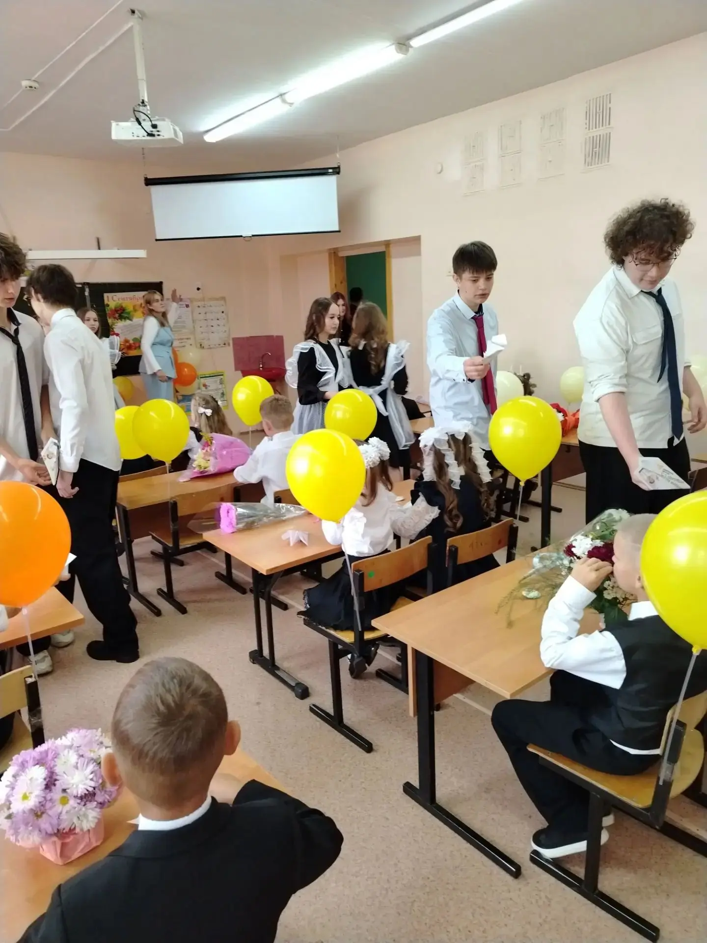 Новая традиция и напутствия для первоклассников! 🎉