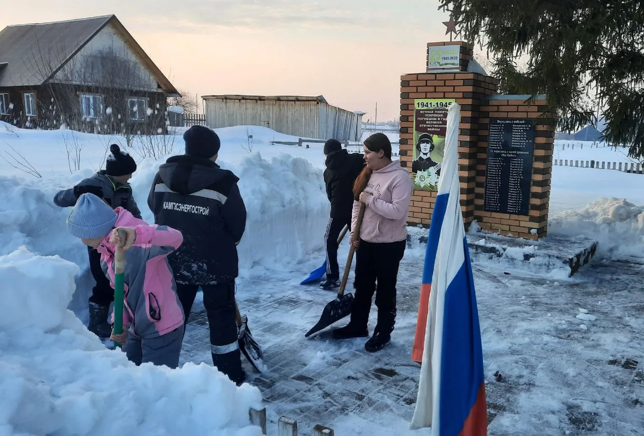 ☝Открыли доступ к памятнику в д. Иж-Бобья.