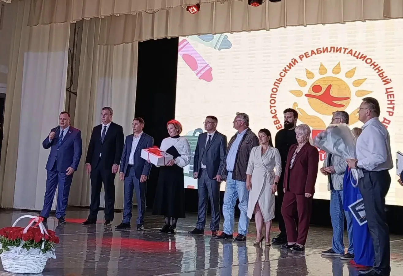 Сегодня свой полувековой юбилей отмечает замечательная медицинская организация - "Дом р...