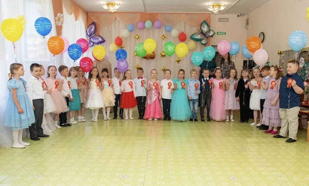 🌟🎉 Сегодня у нас произошло замечательное событие — выпускной группы «Солнышко»! 🎓✨ Э...