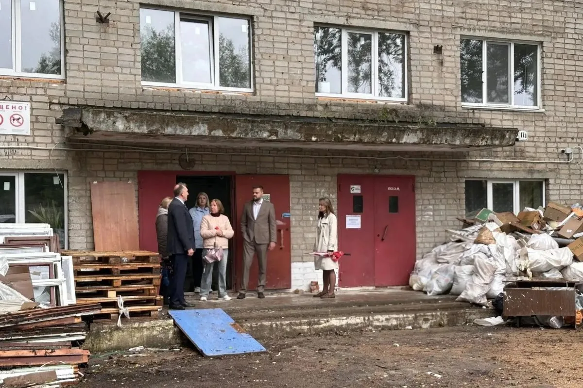⚡️Депутат Госдумы от Единой России Артём Туров проверил, как обновляется Смоленская академия градост