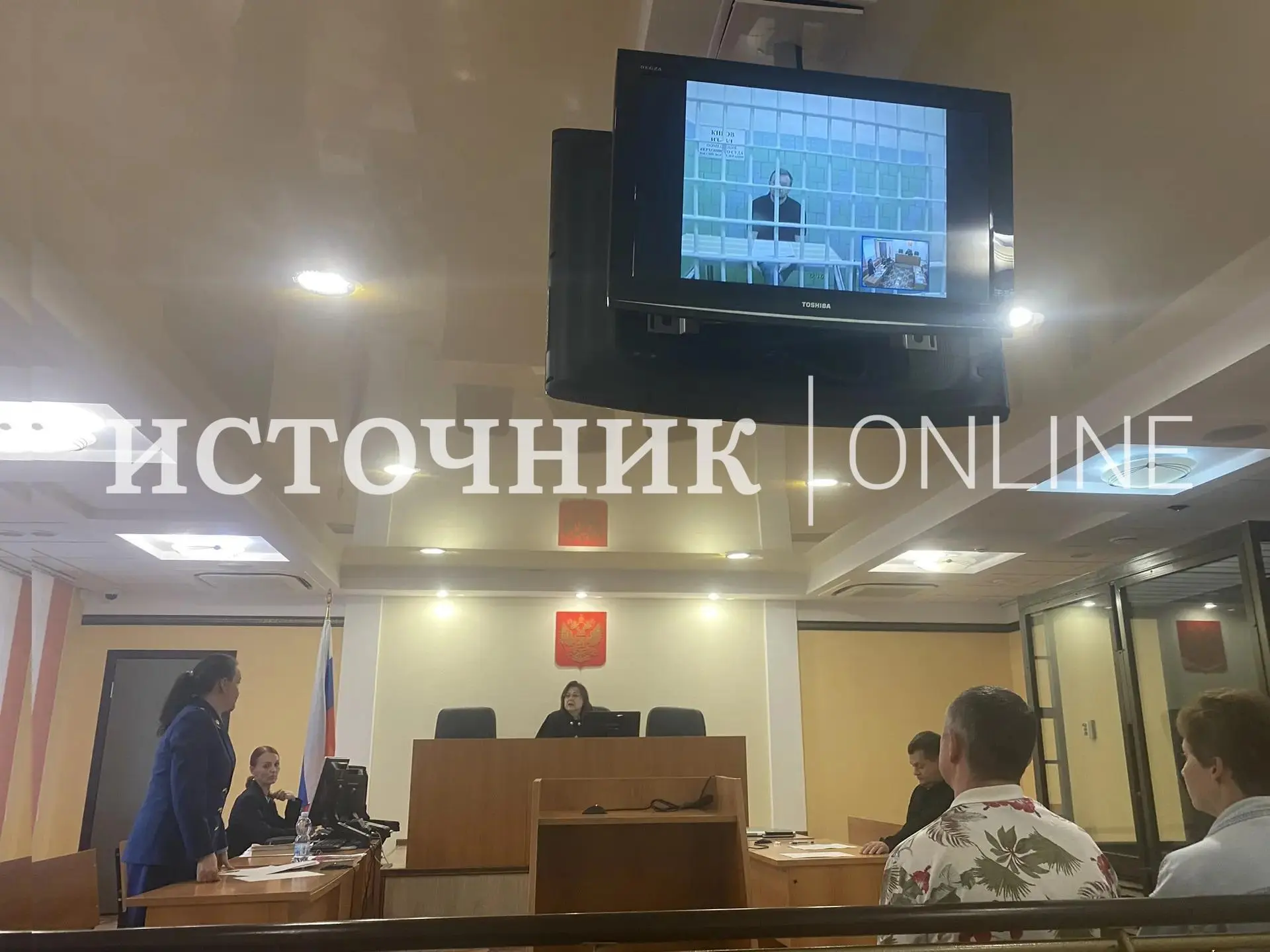 Суд оставил под арестом фигурантов по уголовному делу «Дело и Деньги» Антона Чистопашин...