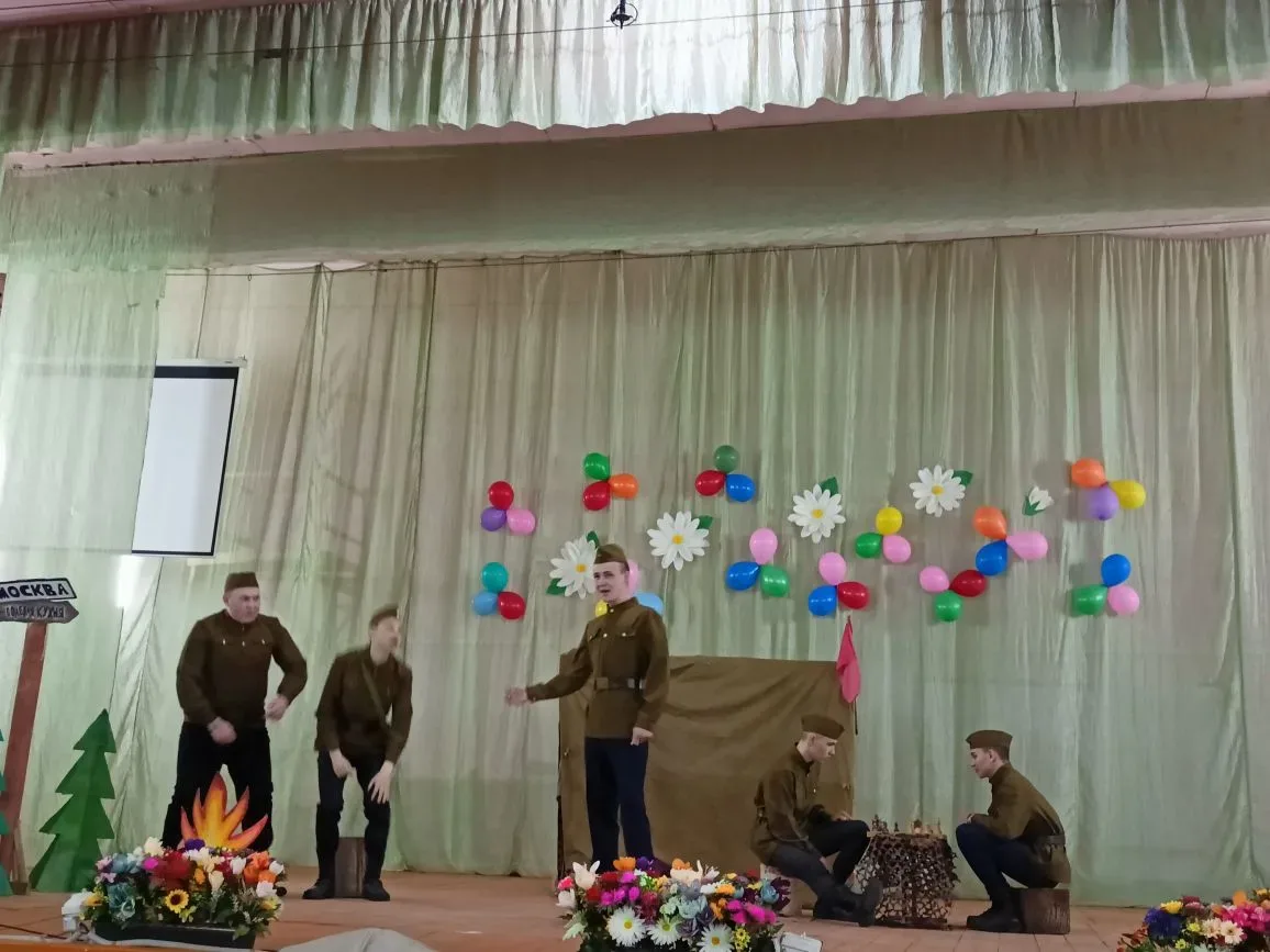 🇷🇺 Всероссийская акция «Эхо Победы»
📌В преддверии Дня Победы Активисты Движения Первых Первомайск