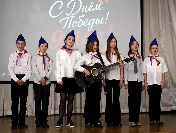 ❤️ Маленькие сердца с большой благодарностью: концерт к 9 Мая в начальной школе  В преддверии 9 Мая 