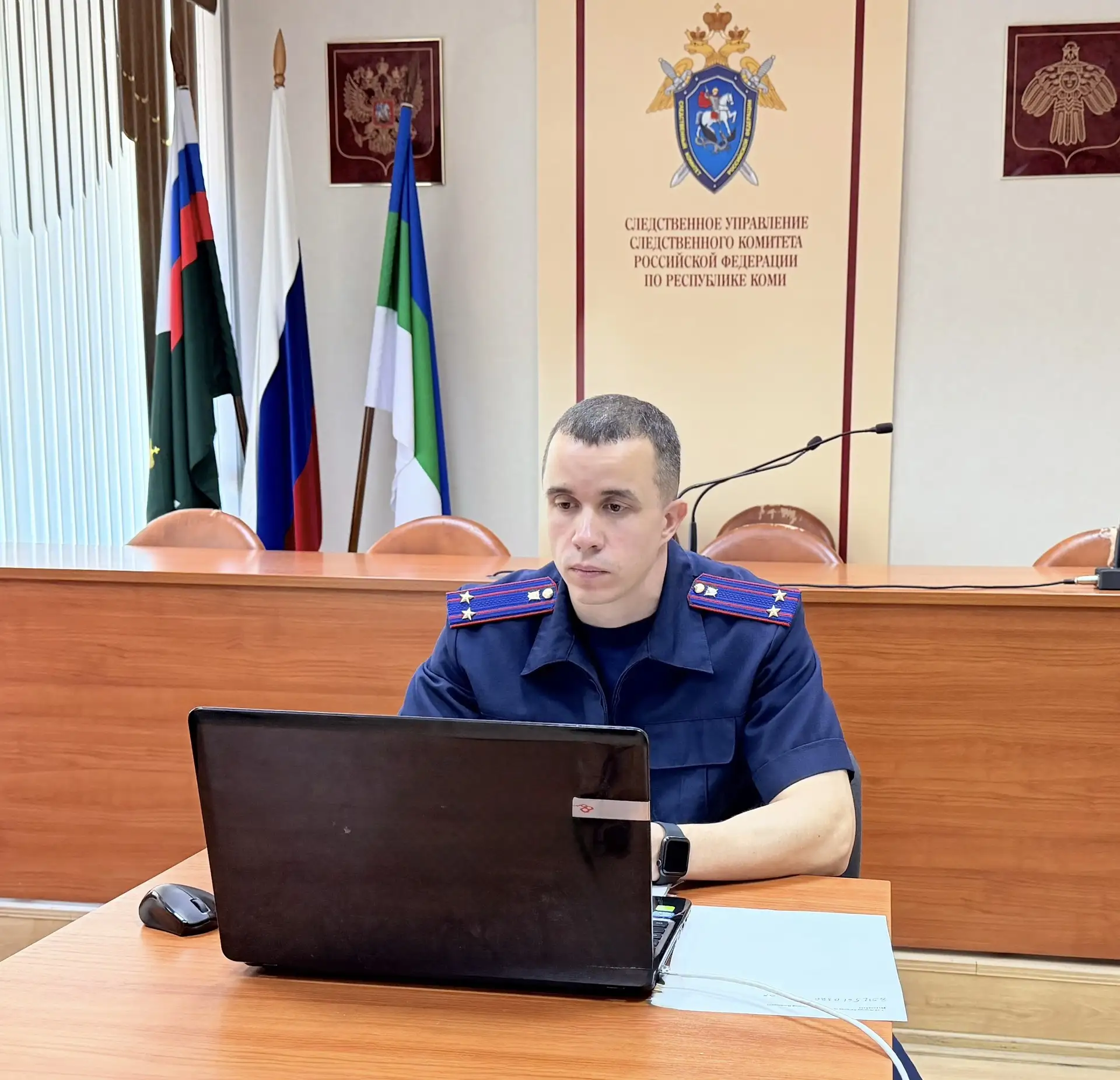 Заместитель руководителя СУ СК Росси по Республике Коми провел прием граждан в режиме в...