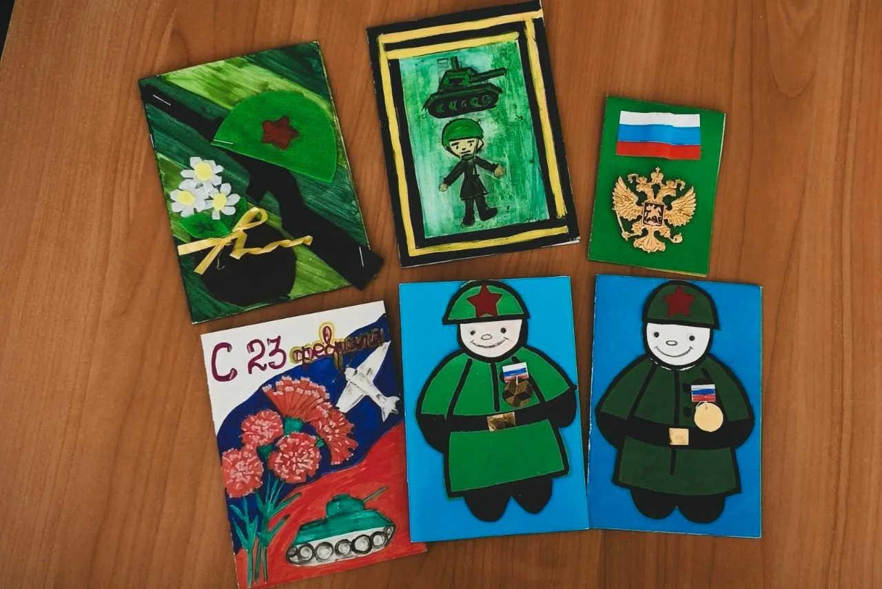 А эти открытки сделали учащиеся нашей школы для Защитников, находящихся на СВО. С гордо...