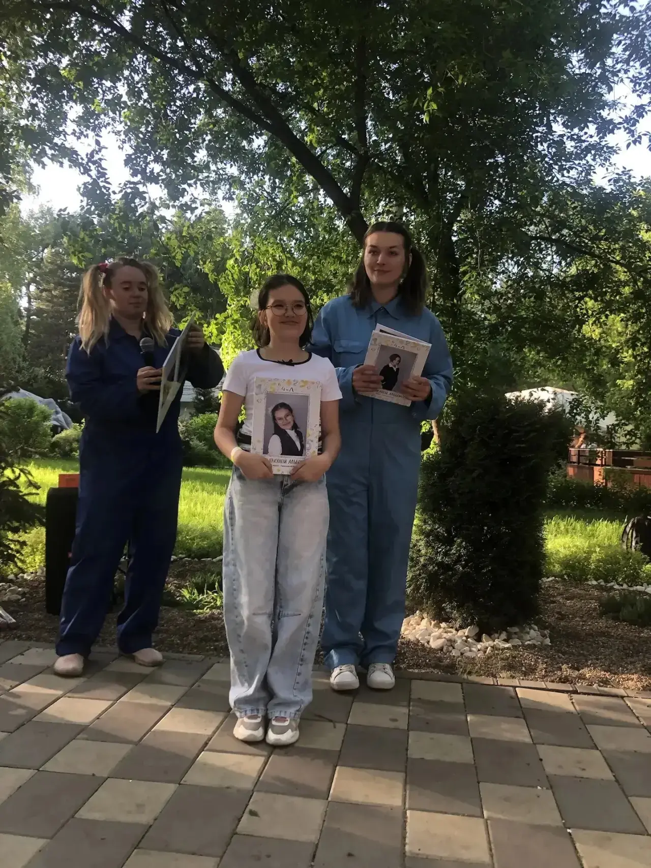 🎓🏖️ Выпускной 4 «Л» класса на «Мысе Рундук»! 🎉  24 мая ученики 4 «Л» класса вместе со своим классным