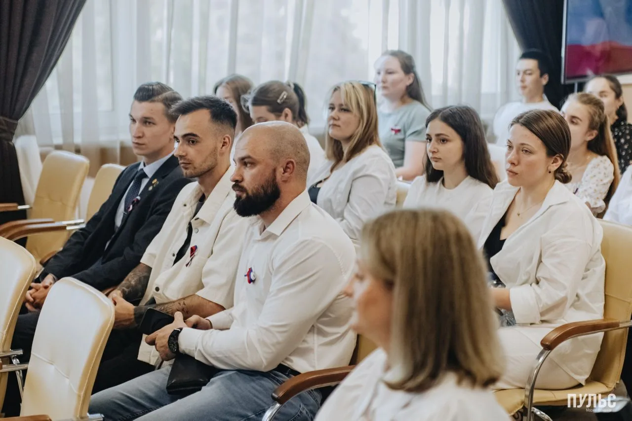 РАЗГОВОРЫ НА РАВНЫХ

⭐️В преддверии Дня России и Дня медицинского работника в стенах нашего универси
