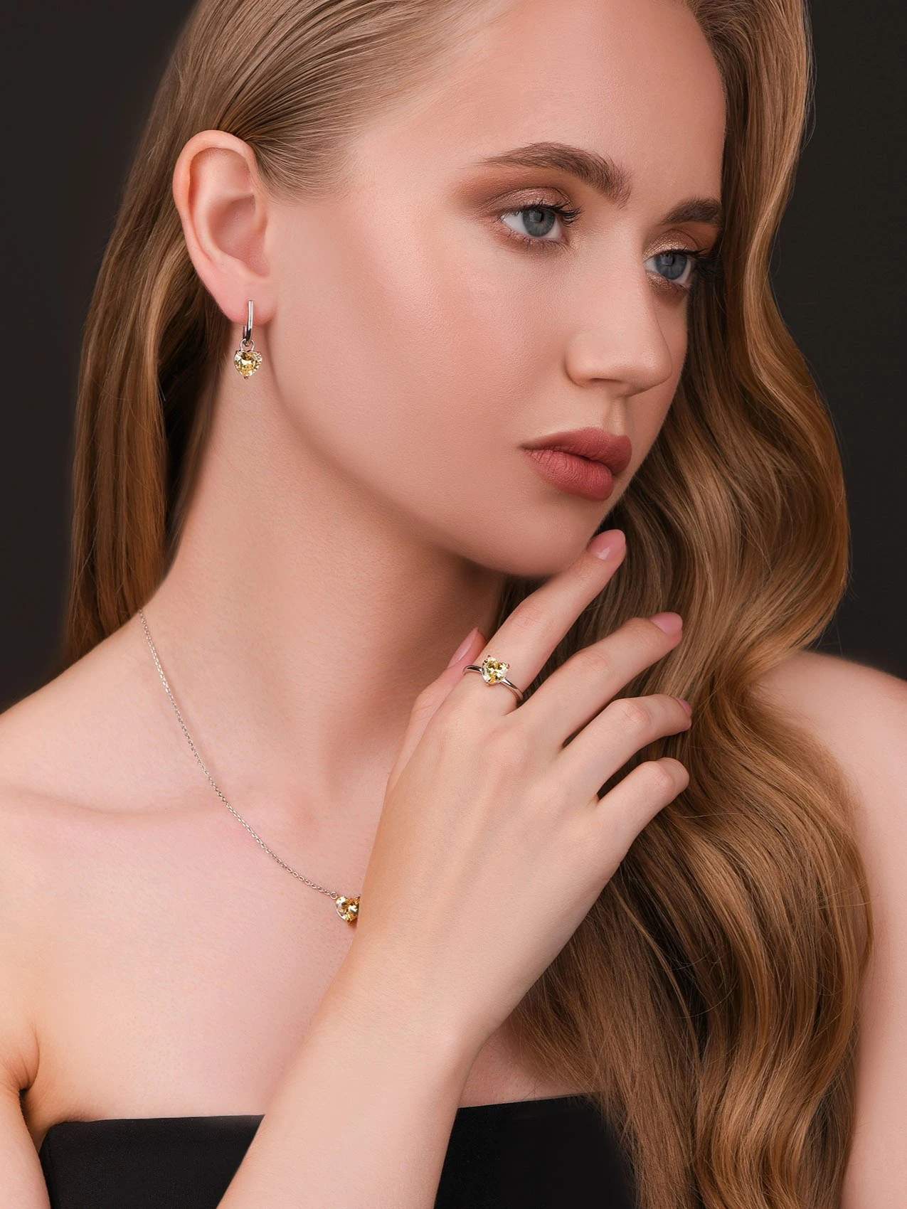 Сердца из желтых фианитов как маленькие кусочки счастья  💫